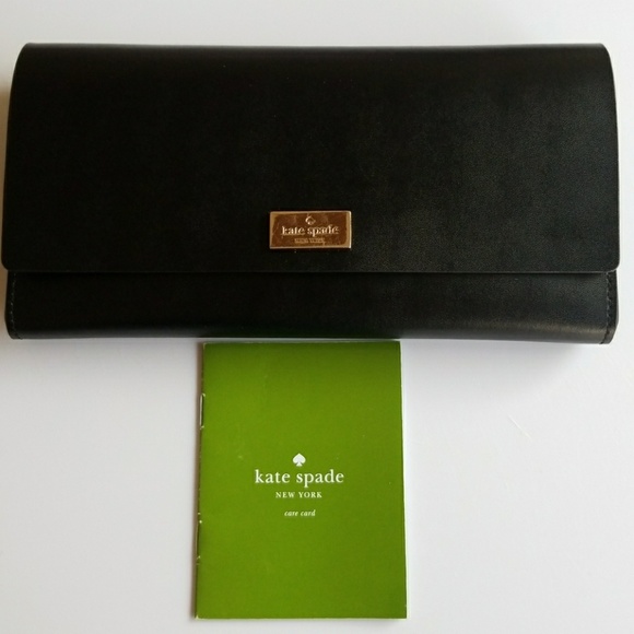 kate spade Handbags - KATE SPADE WALLET